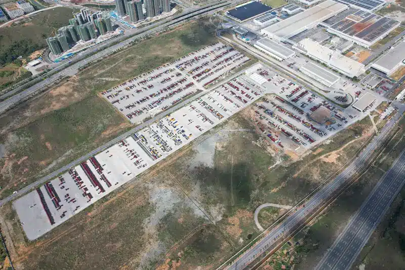 کارخانه لاماری